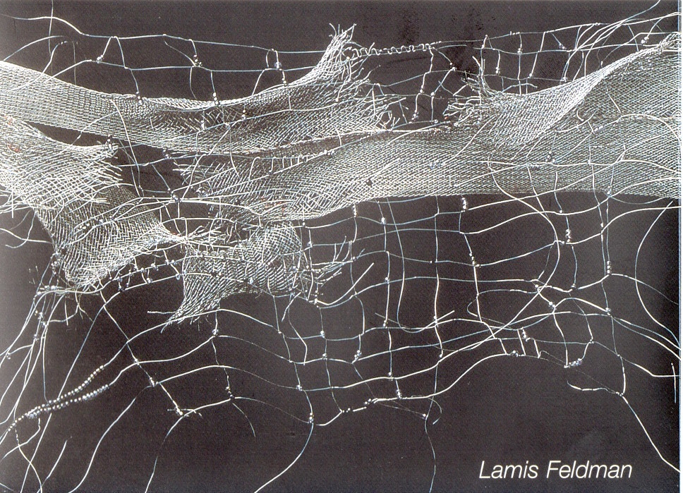 Escritura entretejida. Lamis Feldman [folleto]. Alternativa. Elvira Neri Galería de Arte, Caracas, 2003.